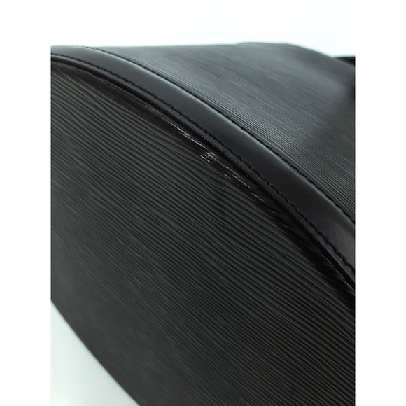 Louis Vuitton Epi Cluny Shoulder Bag - Picture 4 of 8